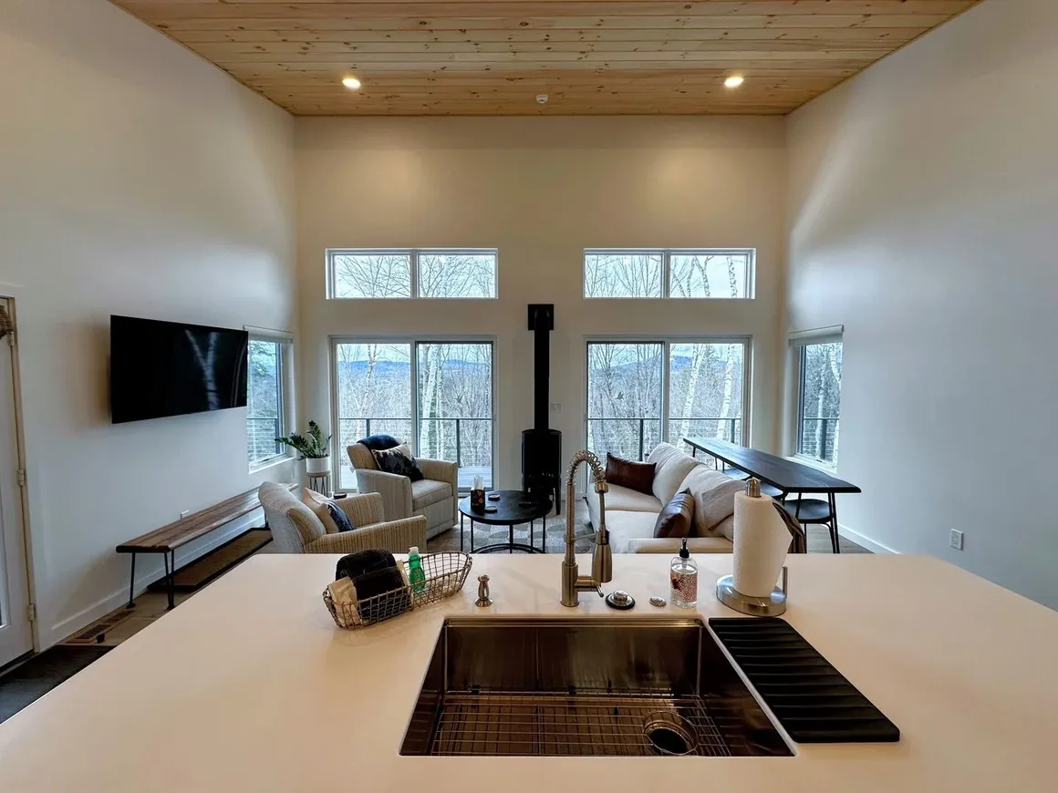 Birch House photo 3